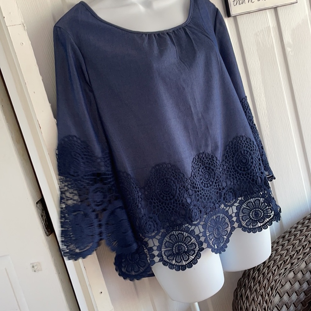 Unique Spectrum Tops - Picture 4 of 7